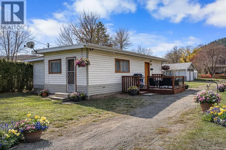2498 Chapman Street, Merritt, British Columbia V1K1J7