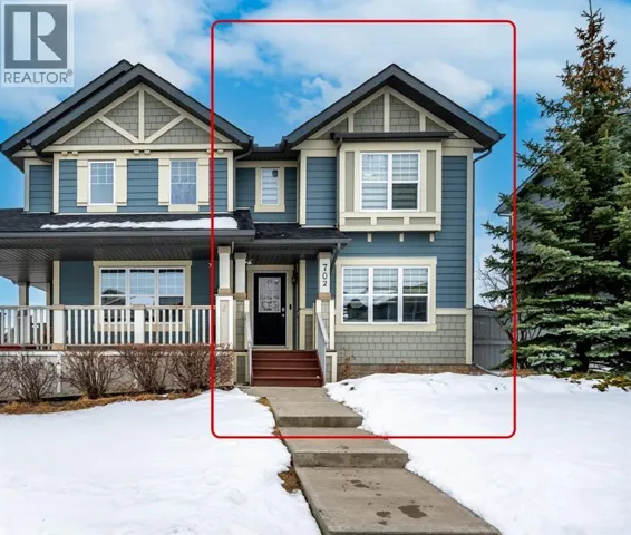 702 Panamount Boulevard NW, Calgary, Alberta T3K0P7