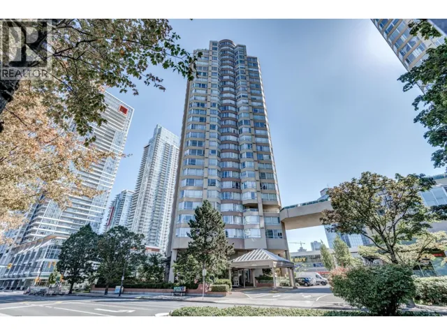 1806 6220 MCKAY AVENUE, Burnaby, British Columbia V5H4M8