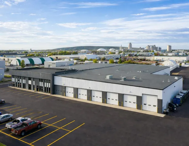 15706 116 Ave NW, Edmonton, Alberta T5M3S5