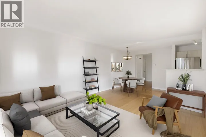 404 3575 EUCLID AVENUE, Vancouver, British Columbia V5R6H5