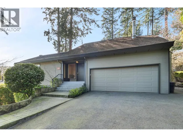 4635 CAULFEILD DRIVE, West Vancouver, British Columbia V7W1E9