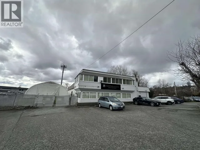 1682 BOOTH AVENUE, Coquitlam, British Columbia V3K1B9