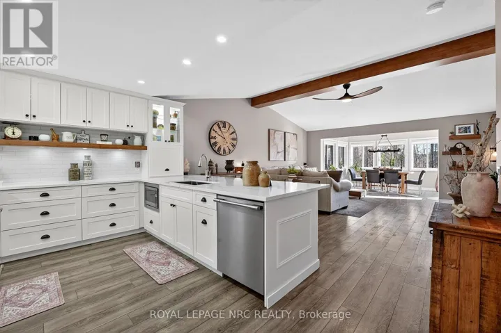 9 - 660 ALBERT STREET, Fort Erie (Lakeshore), Ontario L2A0A1