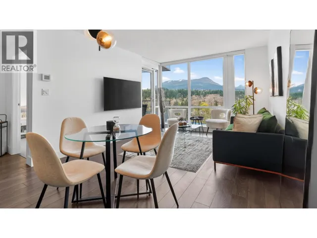 1401 1550 FERN STREET, North Vancouver, British Columbia V7J0A9