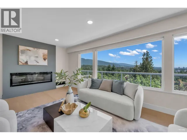 818 YOUNETTE DRIVE, West Vancouver, British Columbia V7T1S9