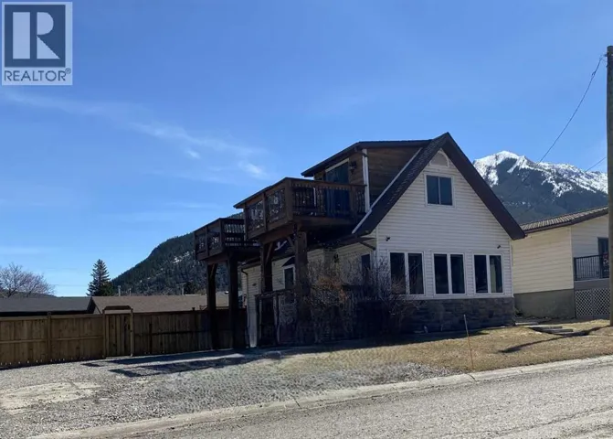 1809 129 Street, Blairmore, Alberta T0K0E0