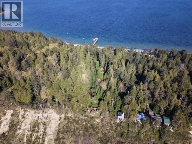 3020 ASHWORTH WALK, Savary Island, British Columbia None