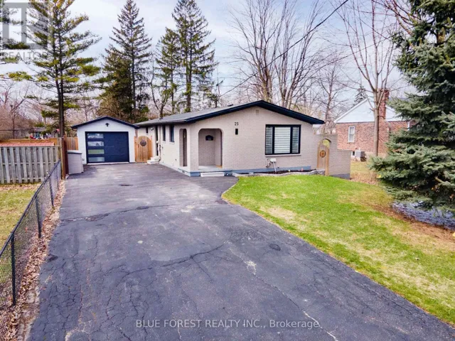 25 HOLIDAY AVENUE, London South (South X), Ontario N6E1M9