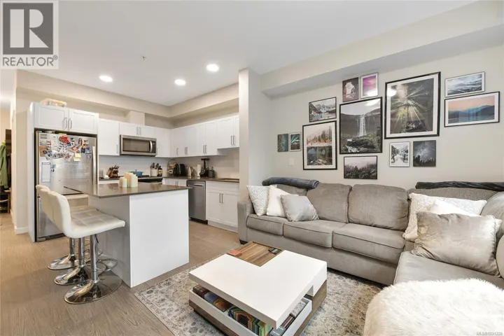 301 2843 JACKLIN Rd, Langford, British Columbia V9B4P4