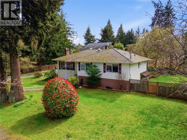 517 Allandale Rd, Colwood, British Columbia V9C2M2