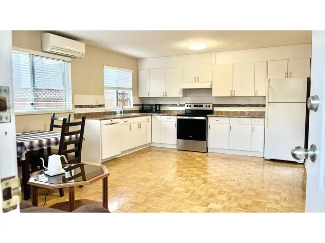 149XX 97 AVENUE, Surrey, British Columbia V3R9V4