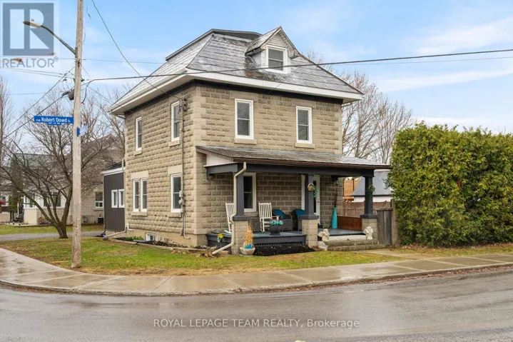 5529 LION STREET, Ottawa, Ontario K0A2W0