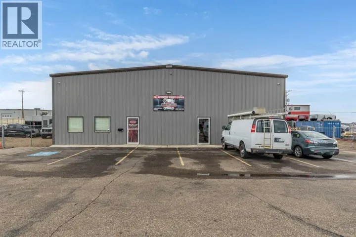 81 Brier Estates Way NW, Medicine Hat, Alberta T1C0B2