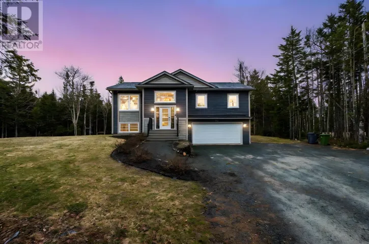 721 Midnight Run, Middle Sackville, Nova Scotia B4E0R3