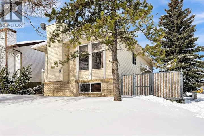 295 Edgepark Boulevard NW, Calgary, Alberta T3A4K4