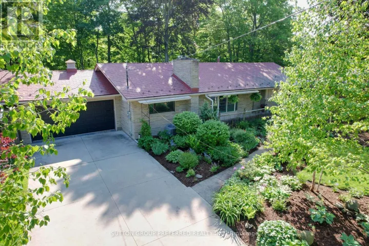 7 METAMORA CRESCENT, London North (North J), Ontario N6G1R2