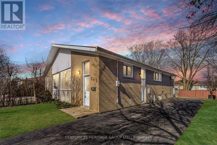 245 BROWNDALE CRESCENT, Richmond Hill (Crosby), Ontario L4C3H9