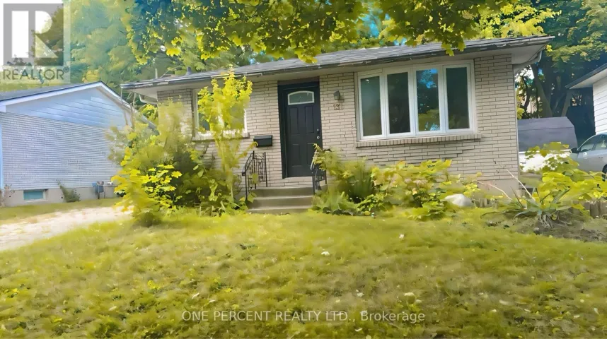 131 PAPERBIRCH CRESCENT, London North (North K), Ontario N6G1L8