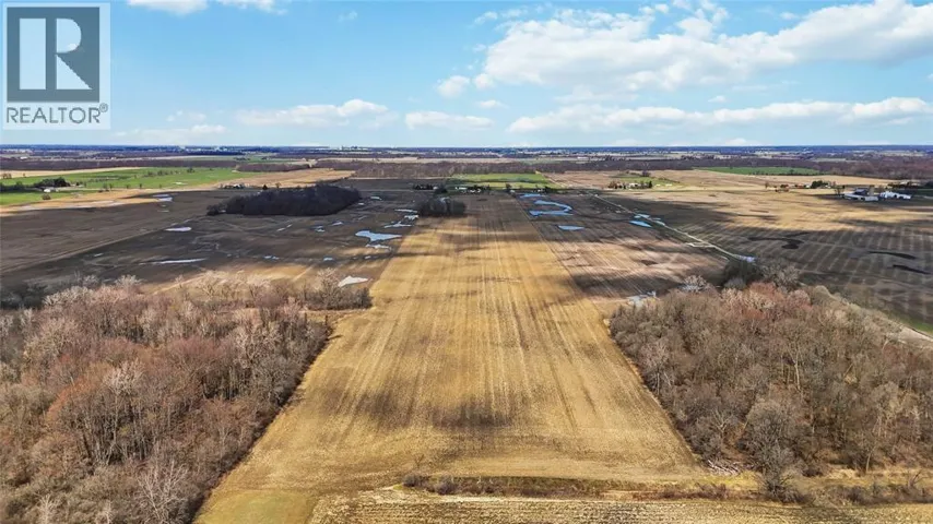 1061 Oil Springs LINE, St Clair, Ontario N0N1H0