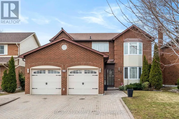620 ASPEN ROAD, Pickering (Amberlea), Ontario L1V3T7