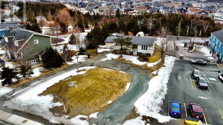 102 St. Thomas Line, Paradise, Newfoundland & Labrador A1L2P6