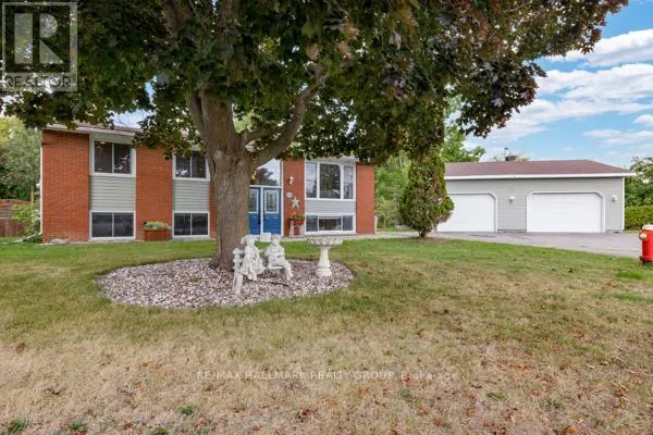 2 ARMSTRONG PLACE, North Dundas, Ontario K0C1H0