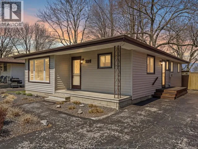 705 Optimist STREET, Belle River, Ontario N8L0J6