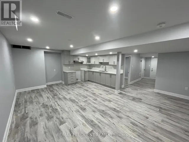 21 HORIZON STREET, Brampton (Vales of Castlemore), Ontario L6P2J3