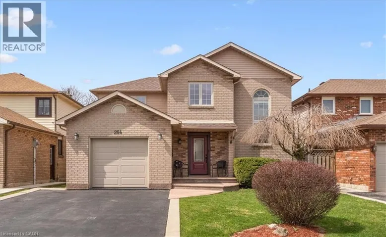284 DELANCEY Boulevard, Hamilton, Ontario L9B1Y9