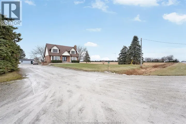 2989 LAKESHORE RD 305, Comber, Ontario N0R1J0