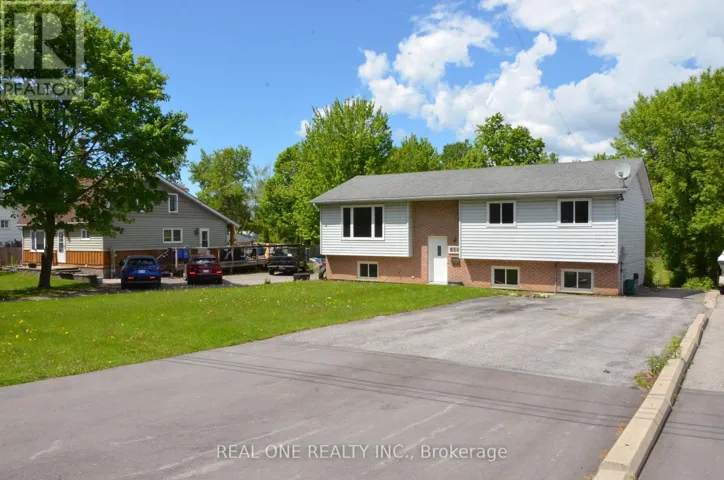216 FOSTER DRIVE, Barrie (Painswick North), Ontario L4N3X8