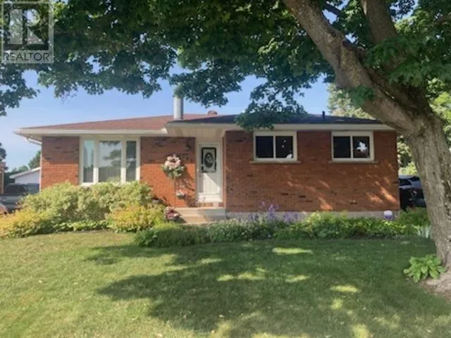 149 Denwood DR, Sault Ste. Marie, Ontario P6A5R4