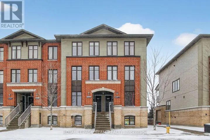 627B CHAPMAN MILLS DRIVE, Ottawa, Ontario K2J5T1
