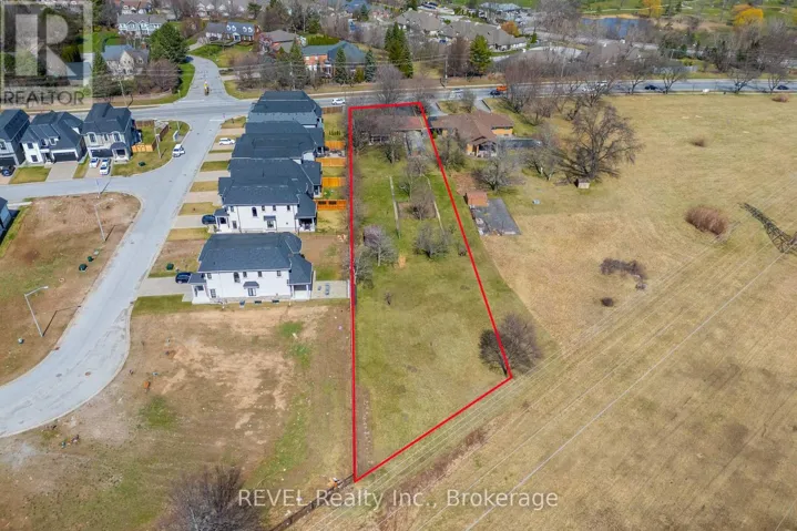 6398 MOUNTAIN ROAD, Niagara Falls (Stamford), Ontario L2E6S4