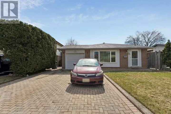21 WILLIS DRIVE, Brampton (Brampton East), Ontario L6W1A8