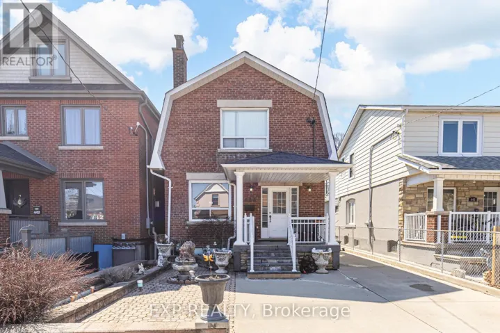 444 MAYBANK AVENUE, Toronto (Junction Area), Ontario M6N3S8