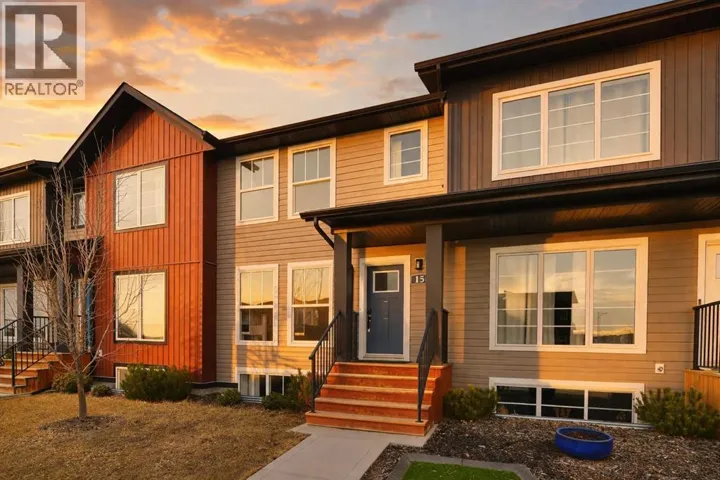 15 Iron Gate Boulevard, Sylvan Lake, Alberta T4S0T6