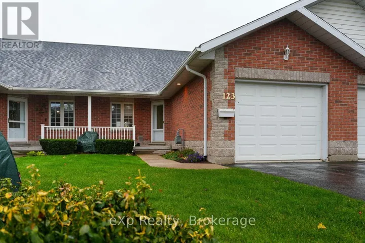123 CHURCH STREET N, Wellington North (Mount Forest), Ontario N0G2L2