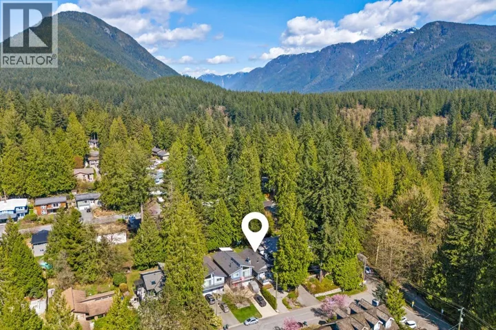 1762 EVELYN STREET, North Vancouver, British Columbia V7K1V1