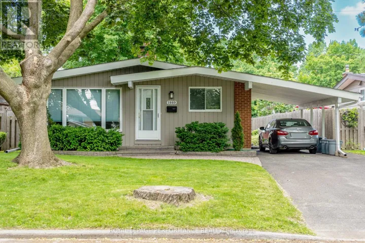 1989 MICHIGAN AVENUE, Ottawa, Ontario K1H6Y1