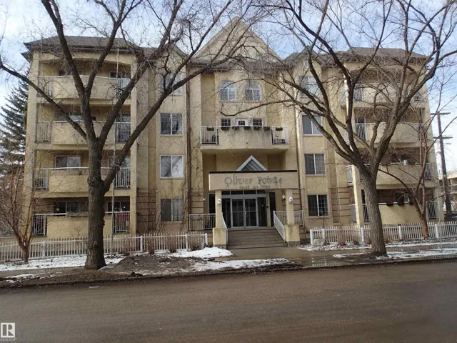 #206 10208 120 ST NW, Edmonton, Alberta T5K2W2