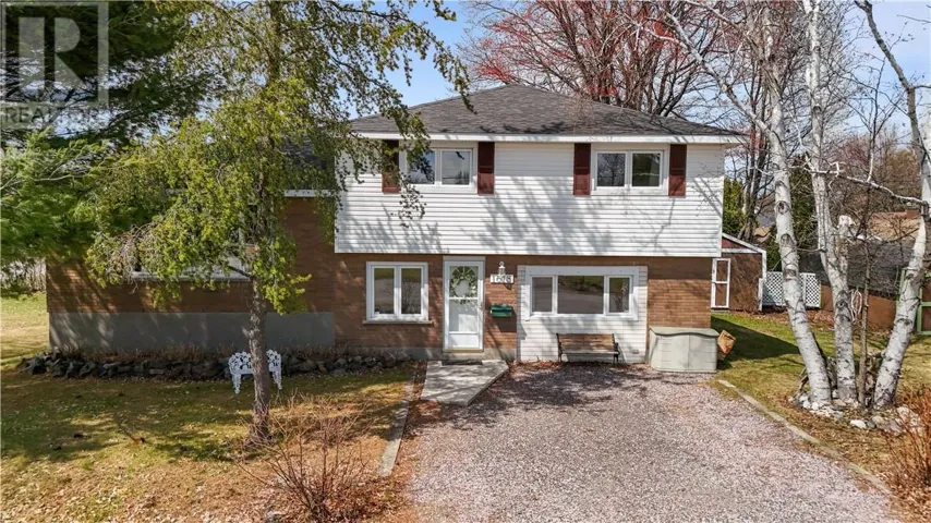 1618 Canterbury Street, Sudbury, Ontario P3A1J2