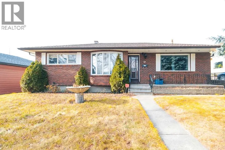 59 Rosewood Road NW, Calgary, Alberta T2K1N3