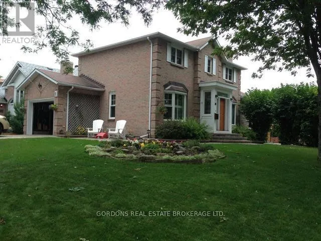 1 BUCKINGHAM COURT, Kingston (Kingston East (Incl Barret Crt)), Ontario K7K6V8