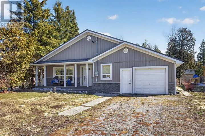 147 STURGEON GLEN ROAD, Kawartha Lakes (Fenelon), Ontario K0M1N0