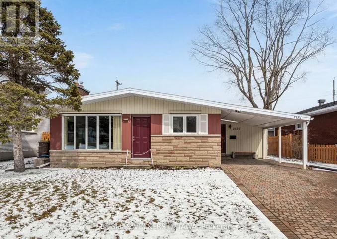 2125 VALLEY DRIVE, Ottawa, Ontario K1G2P6