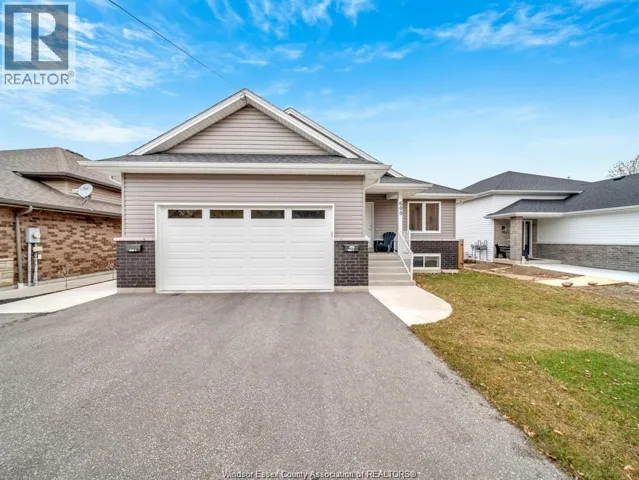 600 SIMCOE Unit# LOWER, Amherstburg, Ontario N9V1N3