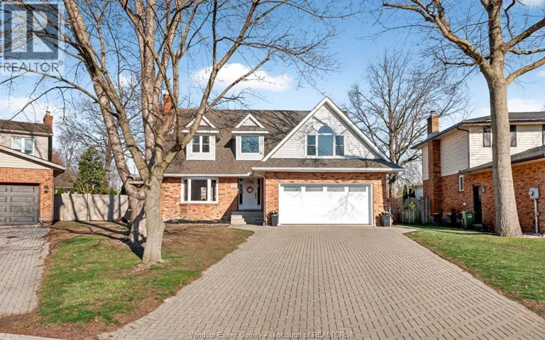 566 MICHAEL, LaSalle, Ontario N9J3C1