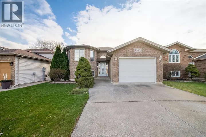 1140 LAKEVIEW AVENUE, Windsor, Ontario N8P1K9